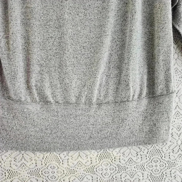 Lulu's Rayon Blend Pullover Scoop Neck Sweater Women's M - Picture 3 of 9